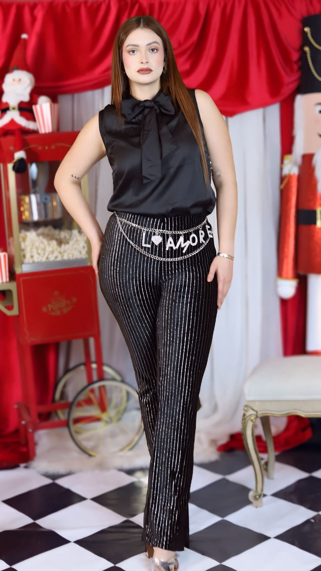 Blusa Satinada con Moño Elegante