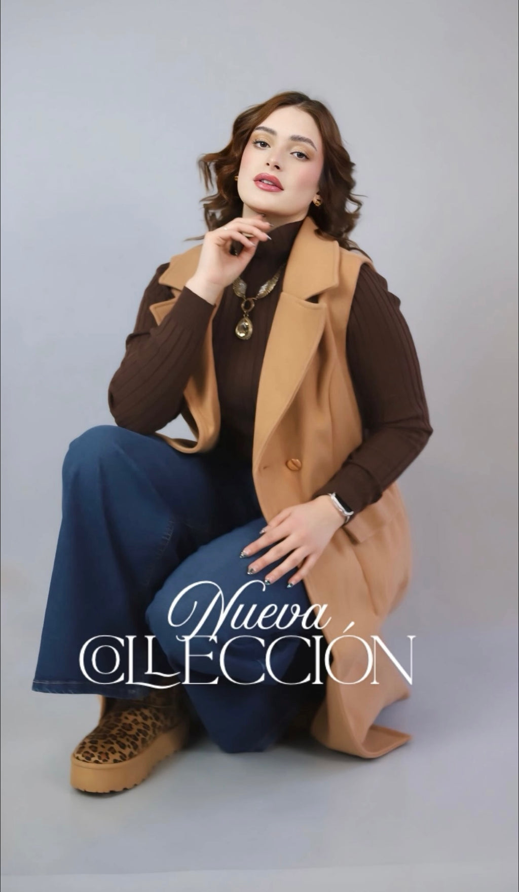 Chaleco Essential Camel