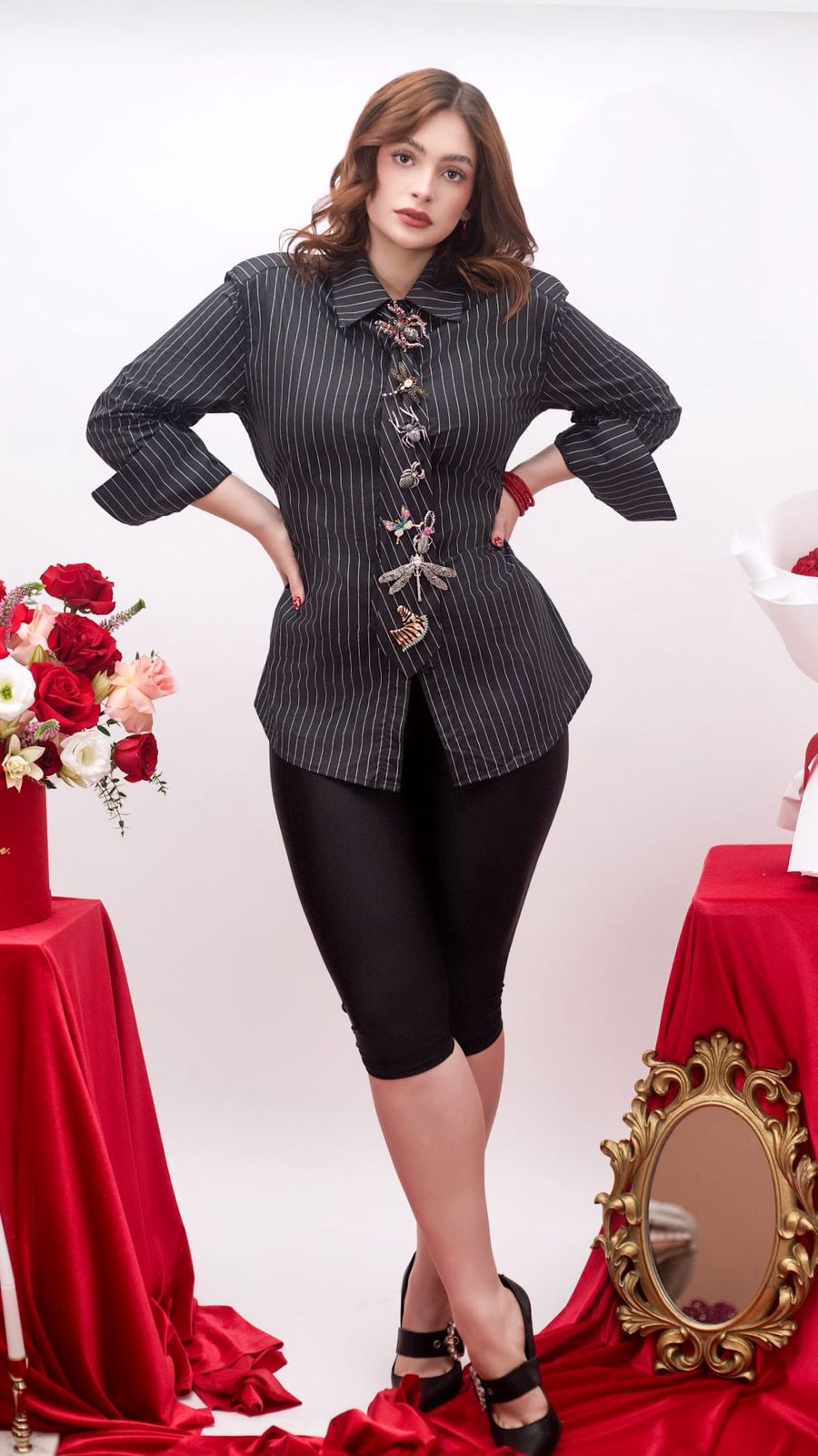 camisa de rayas con corbata